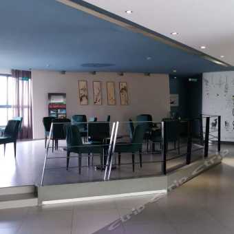 文藝與舒適并存，錦江之星重慶鵝嶺文創二廠酒店全方位指南